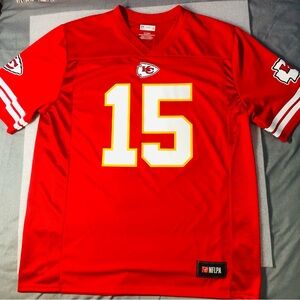 NFL Patrick Mahomes #15 Jersey Kansas City Chiefs NFLPA Size XL Team Apparel